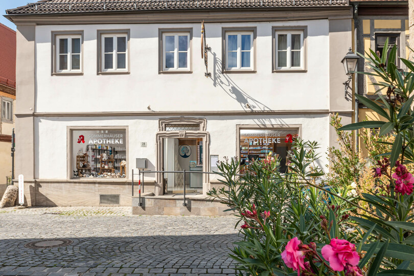 Sommerhaeuser-Apotheke-Leistungen-Blumen-Individuelle-Rezepturen